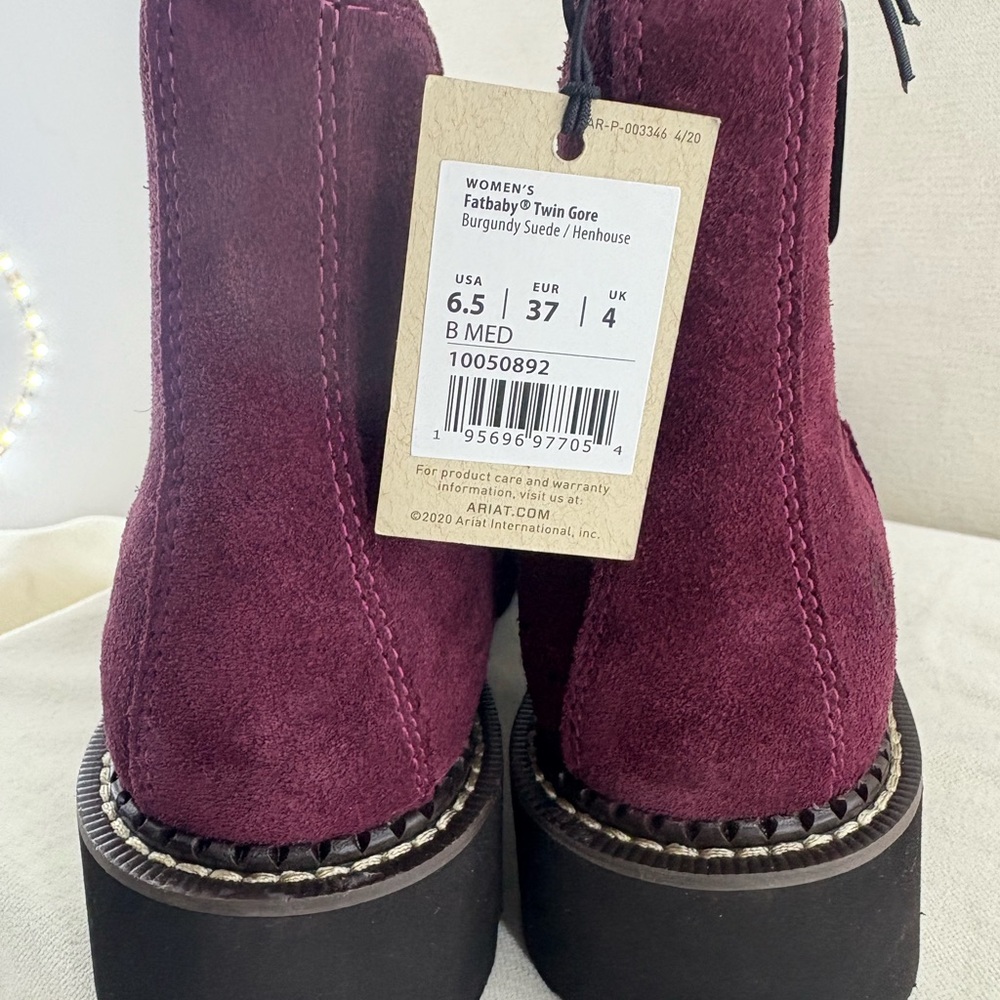 Ariat Womens FatBoy Suede Ankle Boots with Chicken Pattern NIB - Picture 6 of 9